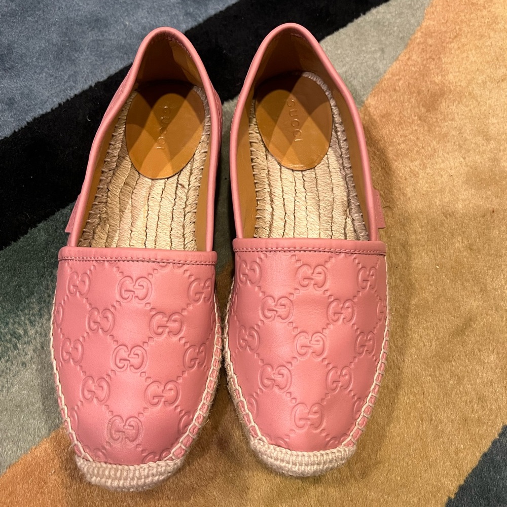 Gucci leather espadrilles size 35 @gucci #gucci pink